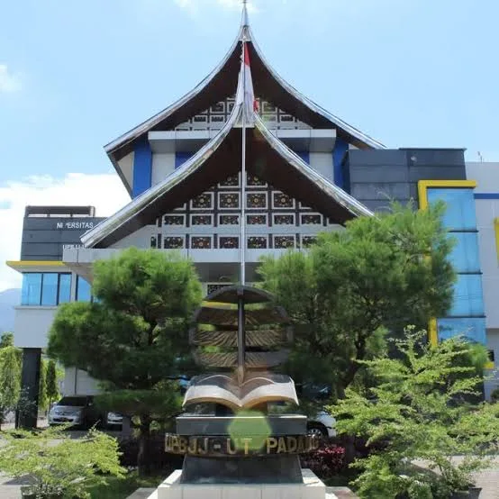 Biaya Kuliah Universitas Terbuka Padang dan Daftar Jurusan